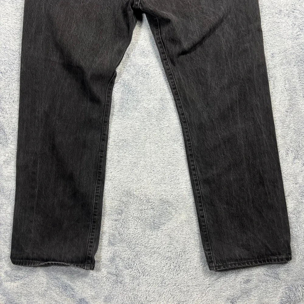 Levi's Mens 40x32 Black 501 Original Fit Straight Leg Button Fly Denim Jeans